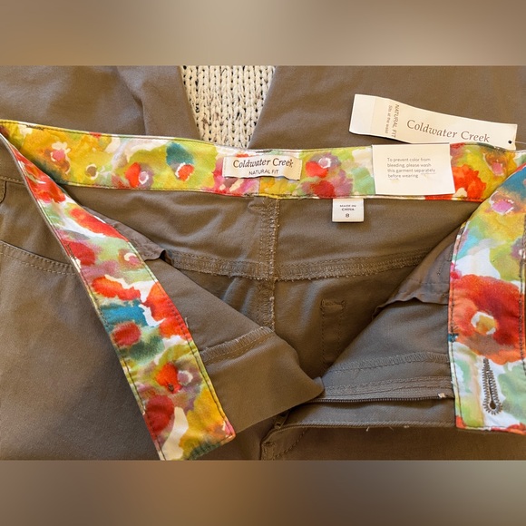 Coldwater Creek Women’s Cropped Flat Front Chino Khaki Pants Brown Size 8, NWT - Picture 7 of 7